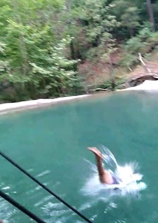 Antalya Alanya'da havuza atlayan gencin hayatı karardı! İşte genç adamı felç eden olay! video - Sayfa 4