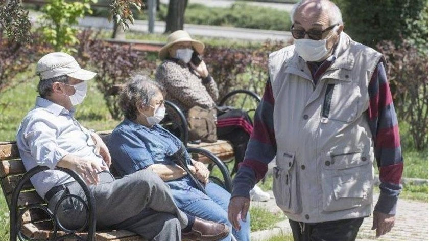 Ankara'da 65 yaş üstüne koronavirüs kısıtlaması geldi!