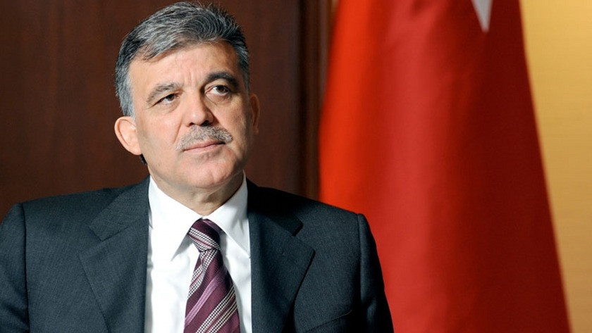 69 yaşında olan Abdullah Gül imaj değiştirdi