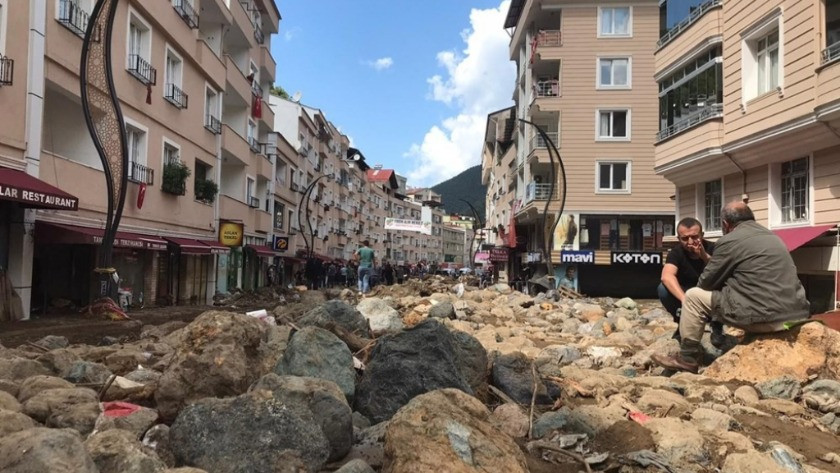 Giresun'daki sel felaketi sonrası ölü sayısı 8'e yükseldi