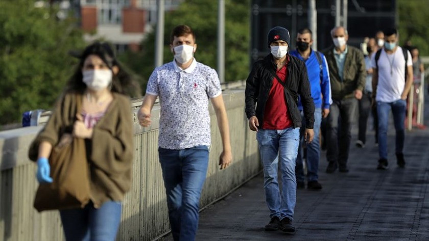 Türkiye genelinde maske takmak zorunlu oldu