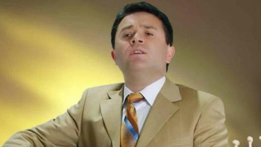 Türkücü Taner Olgun corona virüsü sebebiyle hayatını kaybetti