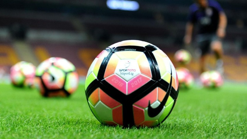 Futbolseverlere şok haber! Süper Lig maçları yayınlanmayabilir