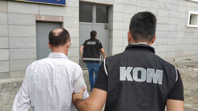 FETÖ’den 7.5 yıl cezası bulunan eski öğretmen tutuklandı