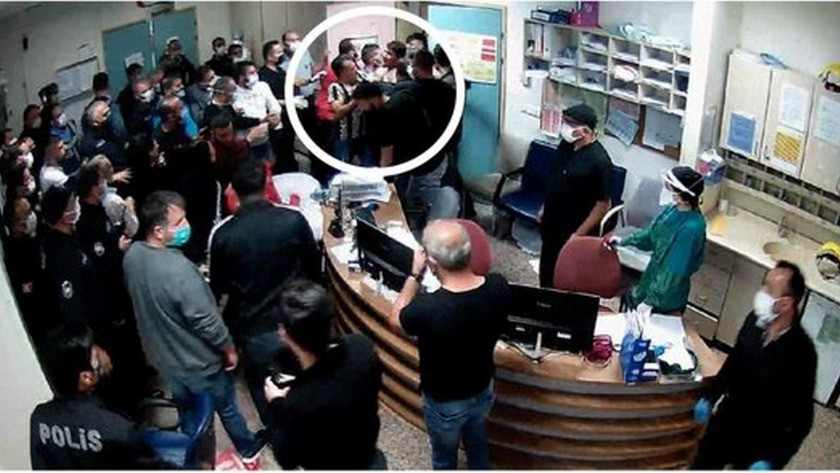 Sağlık çalışanlarına saldırı girişiminin fotoğraf kareleri