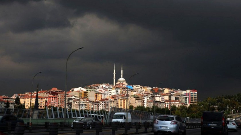 Peş peşe uyarılar gelmişti: İstanbul'da beklenen yağmur başladı!