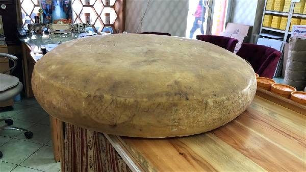 Kars'ta 100 kiloluk dev gravyer peyniri değeri dudak uçuklattı! - Sayfa 4