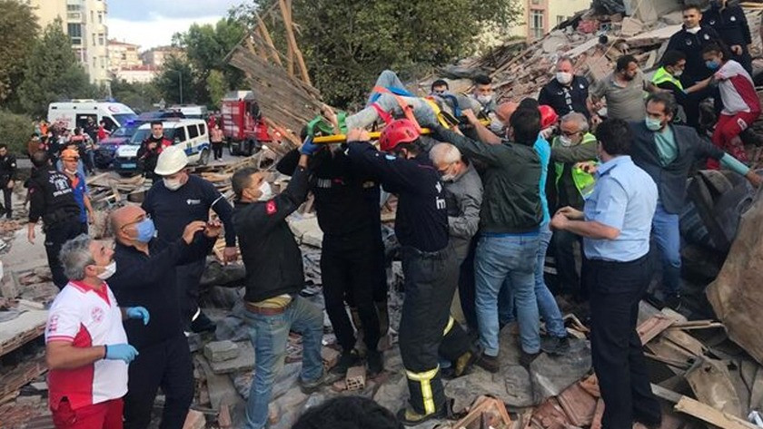 İzmir'deki deprem sonrası kaç kişi öldü? AFAD sayıları açıkladı!