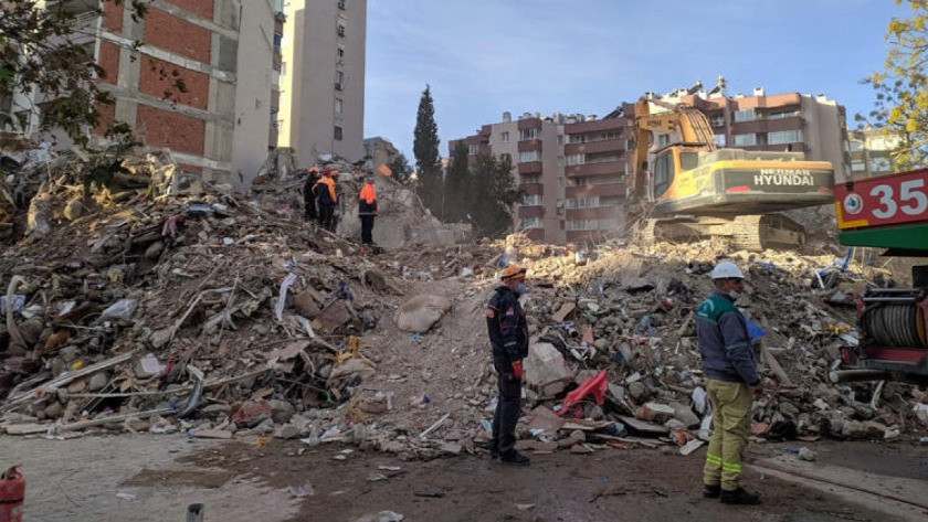 İzmir'de yepyeni  binalar neden yıkıldı! Uzmanlar açıkladı