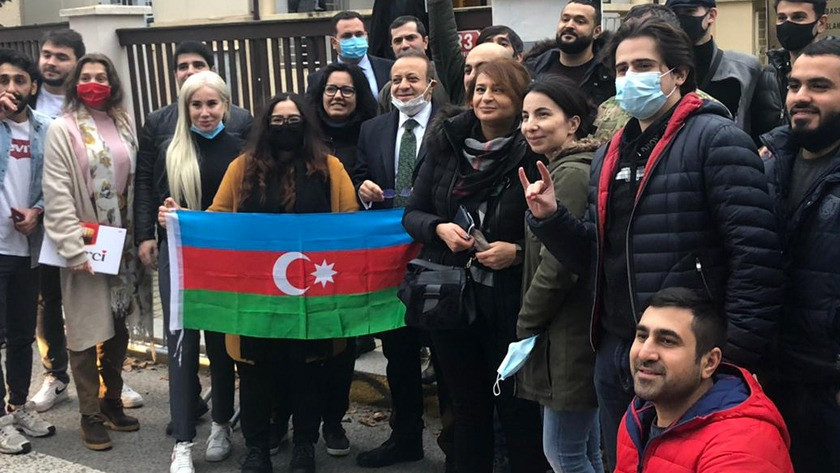 Prag Büyükelçisi Egemen Bağış: Azerbaycan ile dost değil kardeşiz!