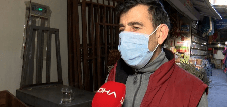 Prof.Dr.Saraçoğlu'nun  koronavirüsü önleyen gargara tarifi sonrası aktarlarda satışlar patladı - Sayfa 3