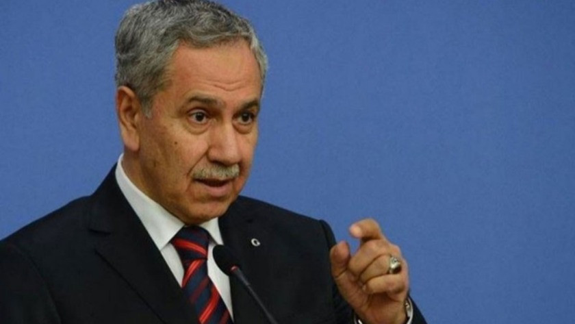 'Sosyal medyadan istifa etmem" diyen Bülent Arınç istifasını Twitter'dan duyurdu