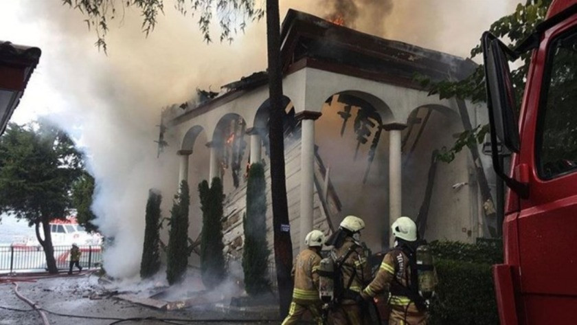 Vaniköy Camii yangınında kusurlu vakıf yönetimi oldu
