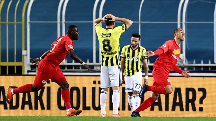 Fenerbahçe Kadıköy'de Yeni Malatya'dan 3 yedi