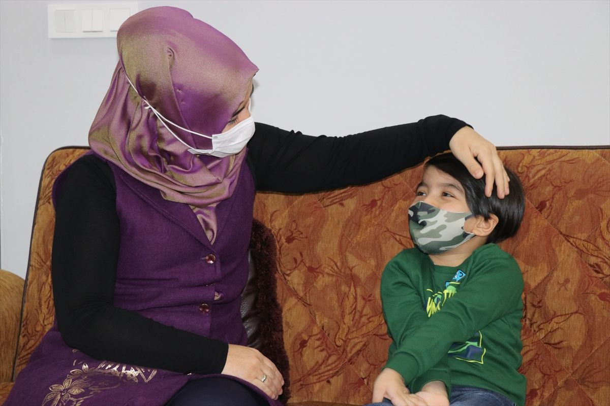 Olmaz denen oldu! İzmir'de görev yapan hemşire 7 ayda 2 kez koronavirüse yakalandı! - Sayfa 3