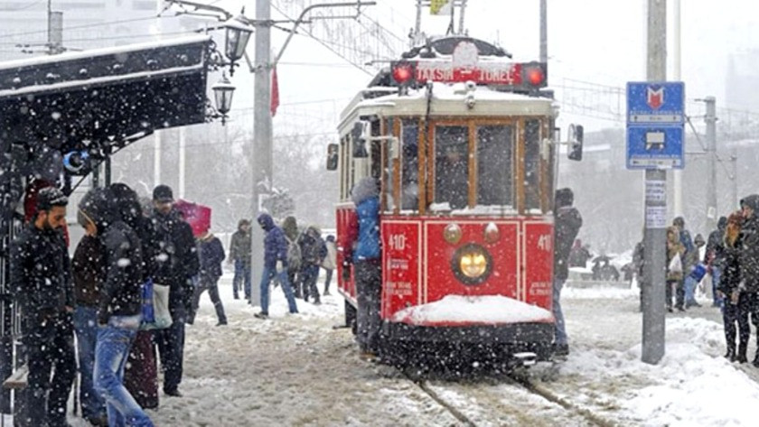İstanbul'da kar yağışı ile ilgili haberlere Meteoroloji'den yanıt