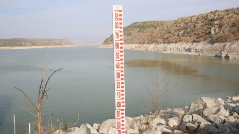 Barajlar alarm vermeye devam ediyor! Ankara'nın 110 günlük suyu kaldı