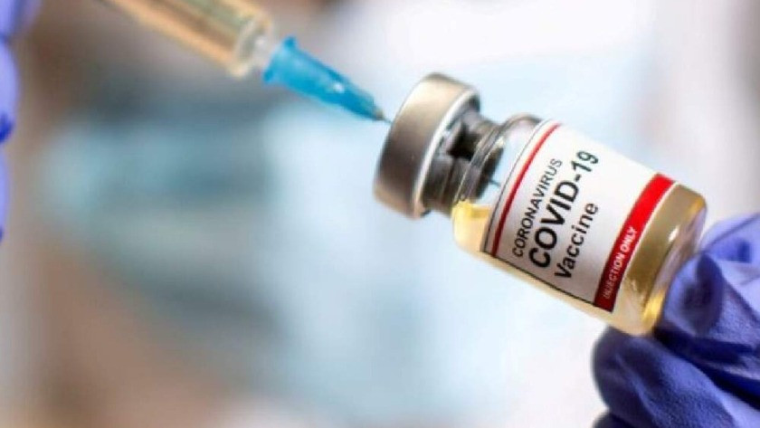 İran, ABD ve İngiltere'de koronavirüs aşı alımını yasakladı