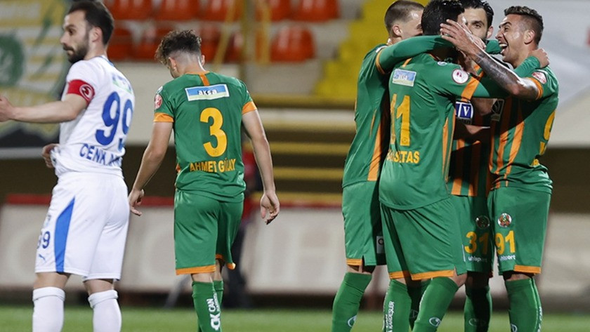 Alanyaspor, Erzurumspor'u 4 golle geçti!