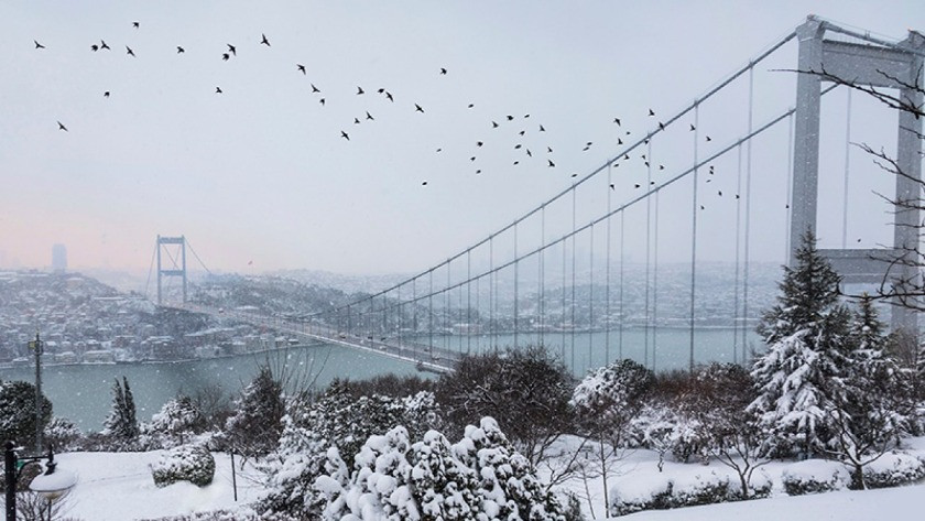 İstanbul'da kar yağışı sonrası oluşan kartpostallık manzaralar