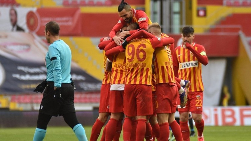 Kayserispor: 2 - 0 Başakşehir maçın gollerini izle