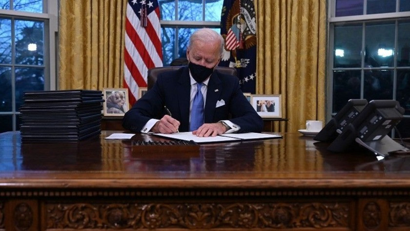 Joe Biden Oval Ofis’te hangi değişiklikleri yaptı?
