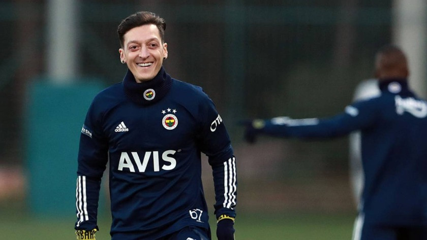 Mesut transferi sonrası Bild, Türkiye'ye kapak attı