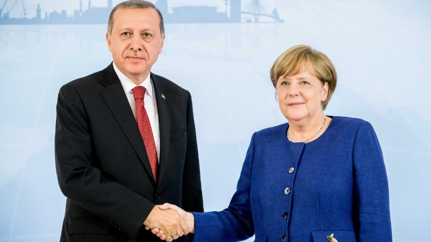 Erdoğan ile Angela Merkel'den kritik görüşme