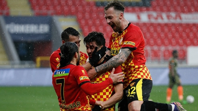Göztepe - Başakşehir maç sonucu: 2-1 özet ve golleri izle