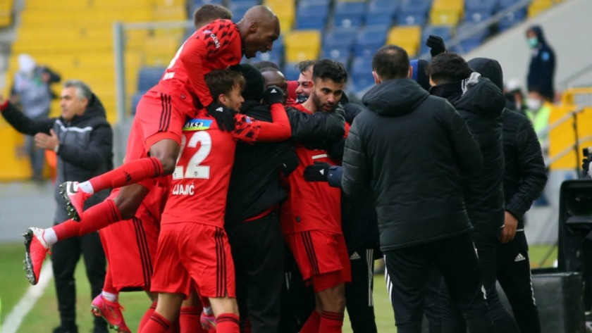 Gençlerbirliği - Beşiktaş maç sonucu: 0-3 özet ve golleri izle