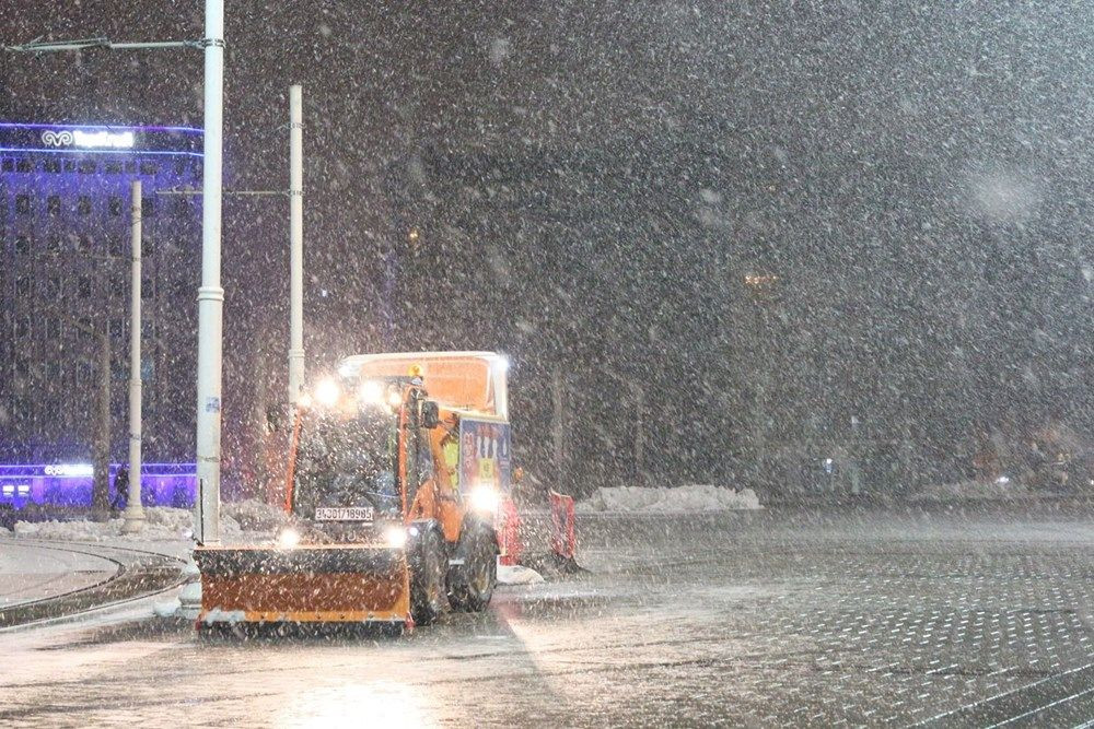 İstanbullular dikkat! Kar yağışı yeniden etkisini artırdı - Sayfa 2