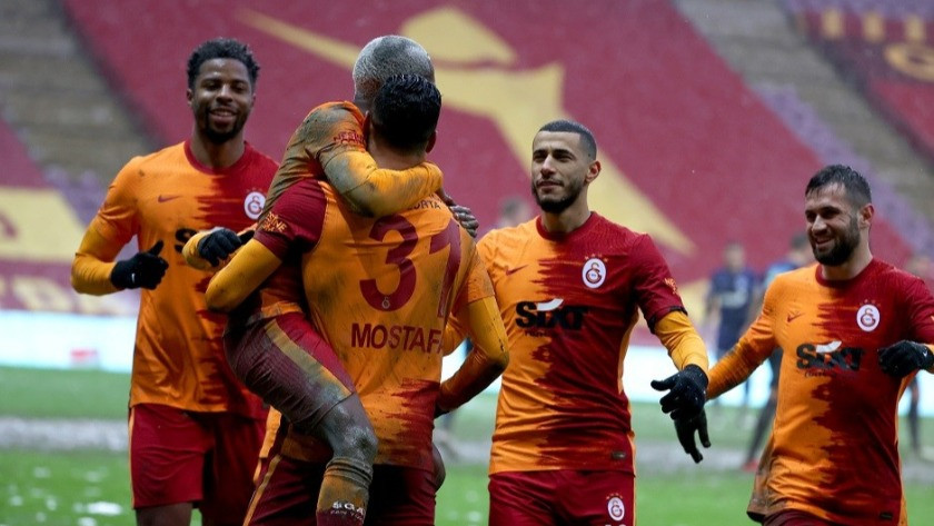Galatasaray, Erzurumspor engelini de geçti