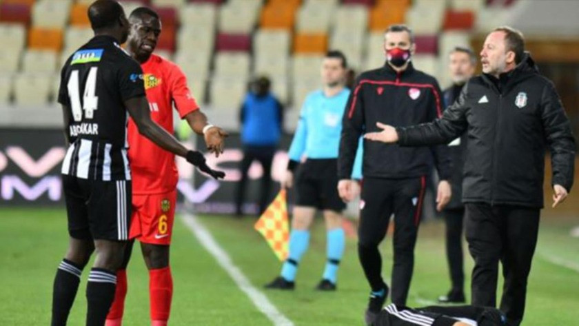 Vincent Aboubakar, oyundan alınmasına tepki gösterdi