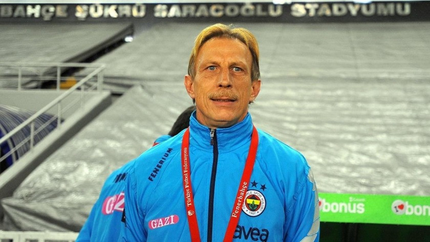Christoph Daum, Fenerbahçe puan kaybedince yine sinyal çaktı
