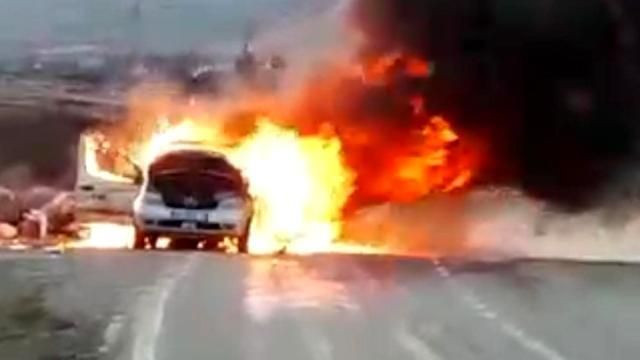 Elazığ’da otomobil alev alev yandı! İşte film sahnelerini aratmayan o anlar - Sayfa 2