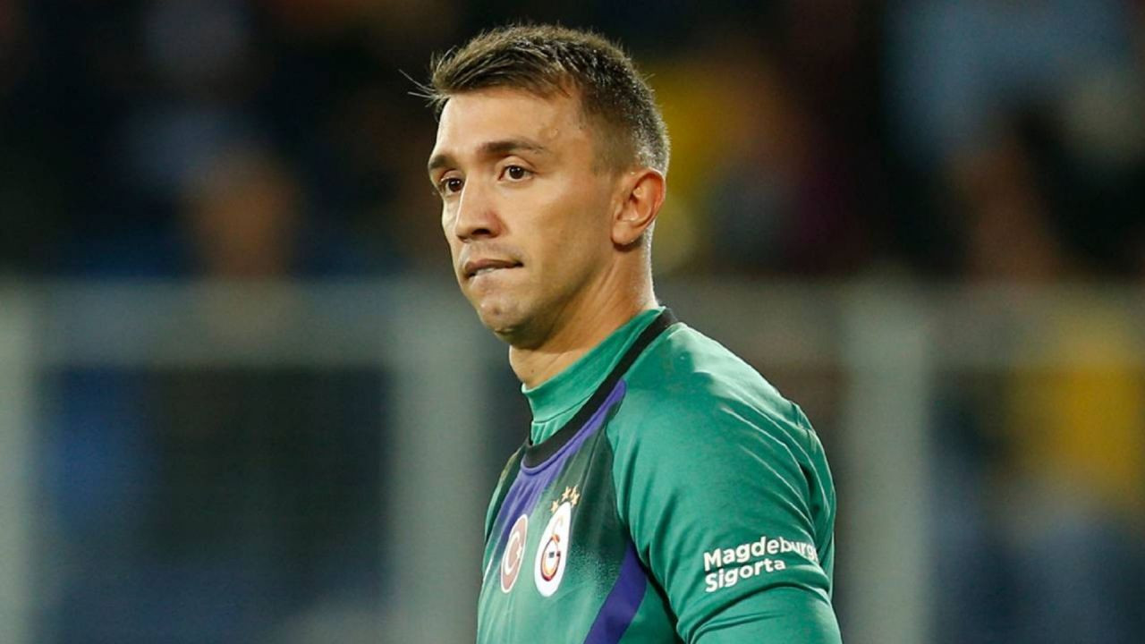 Galatasaray'da beklenen imza! İşte Fernando Muslera'nın yeni maaşı - Sayfa 4