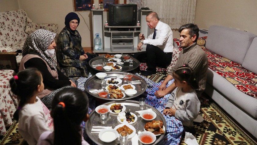 Erdoğan'ın iftar sofrası Mine Kırıkkanat'ı rahatsız etti