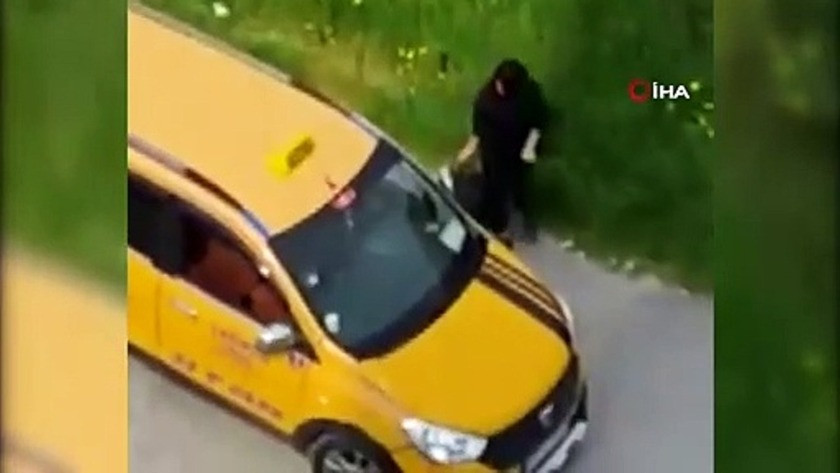 Taksici, peşine takıldığı genç kadına çarptı!