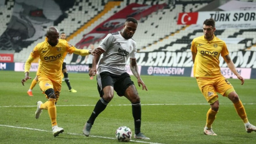 Beşiktaş 2-0 öne geçtiği maçta Ankaragücü ile yenişemedi