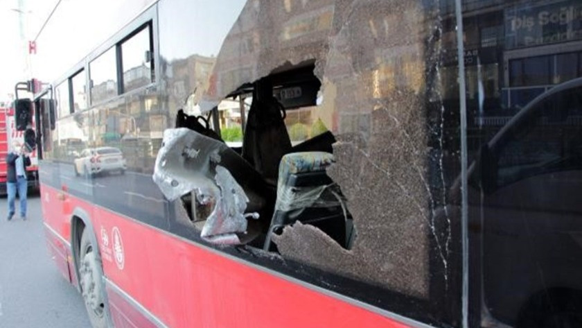 Beşiktaş'ta çift katlı İETT otobüsü kaza yaptı! Ölü ve yaralılar var