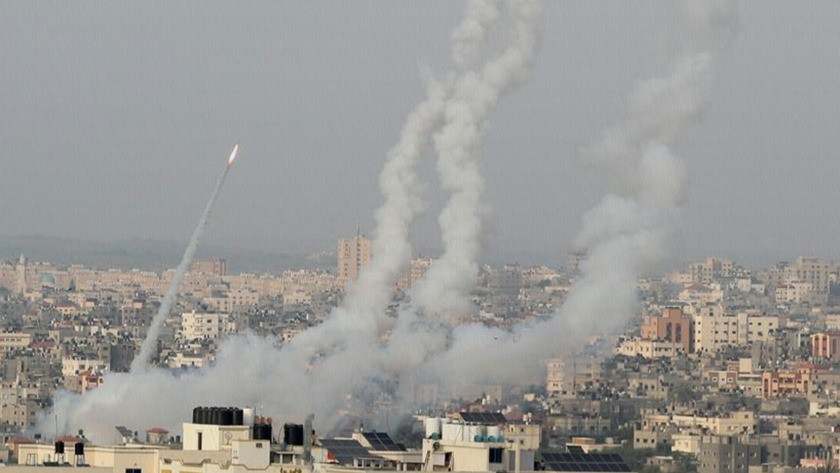 İsrail'in hava saldırısında 3'ü çocuk 9 kişi öldü