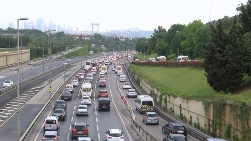 Kademeli normalleşmenin ikinci gününde İstanbul trafiğinde son durum