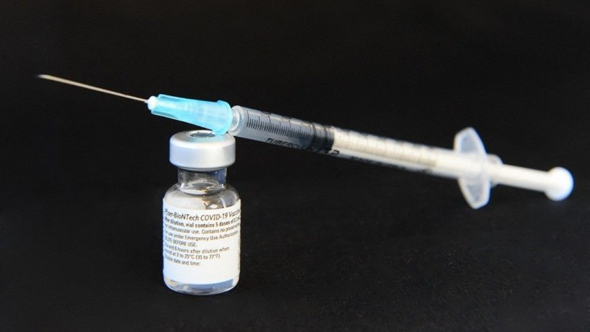 Fransa’da Pfizer/BioNTech aşısını karalama teklifi