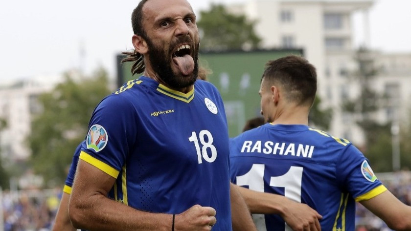 Kosova'da tüm goller Vedat Muriqi'ten geldi