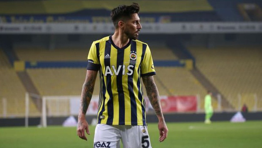 Fenerbahçe'de Jose Sosa'da flaş gelişme