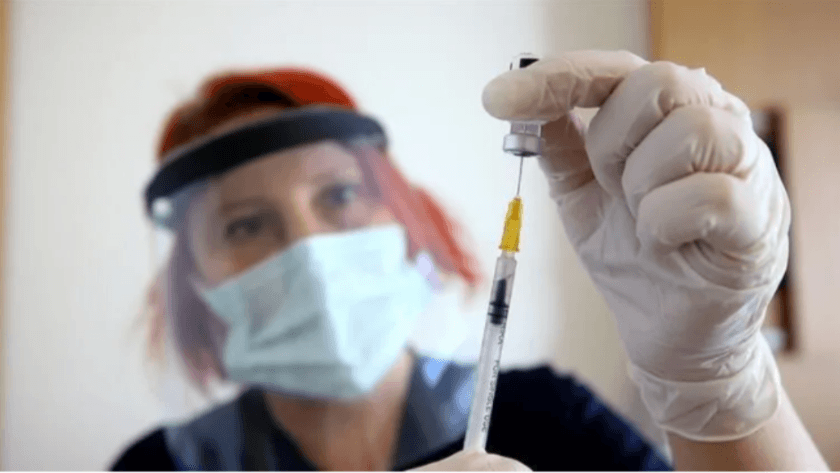 Farkında olmadan korona geçirenler için aşı olmanın zararı var mı?