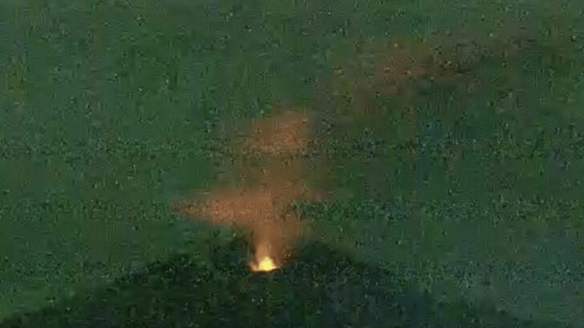 Japonya’daki Otake Yanardağı'nda patlama meydana  geldi!