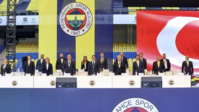 Fenerbahçe'de Başkan Ali Koç ve yönetimi ibra edildi
