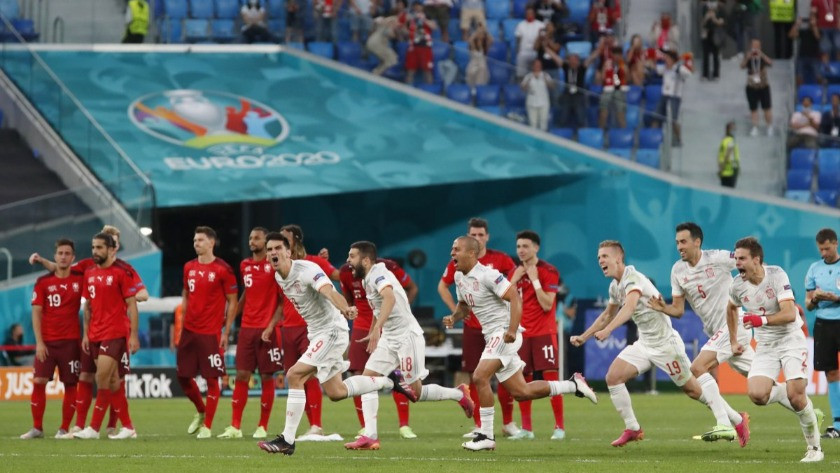 İspanya, İsviçre'yi mağlup ederek yarı finale yükseldi