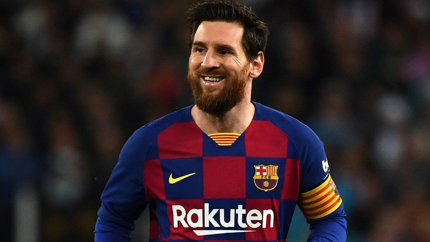 Lionel Messi'den 5 yıllık imza! Yuvayı terketmedi